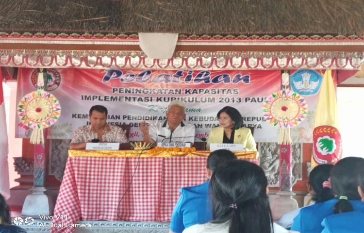 Pelatihan peningkatan kapasitas Implementasi kurikulum 2013 PAUD 